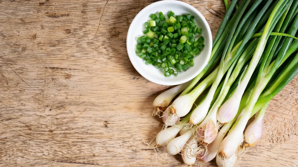 9 loại rau dễ trồng dịp Tết - Hành lá